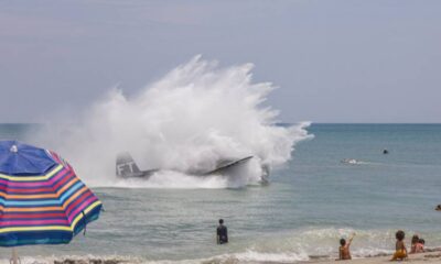 Avión cayó en playa de Florida