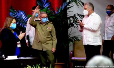 Raúl Castro renuncia - noticiacn