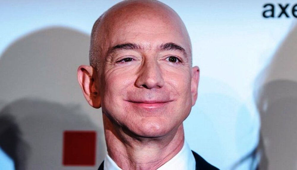 Jeff Bezos dejará de ser consejero - noticiacn