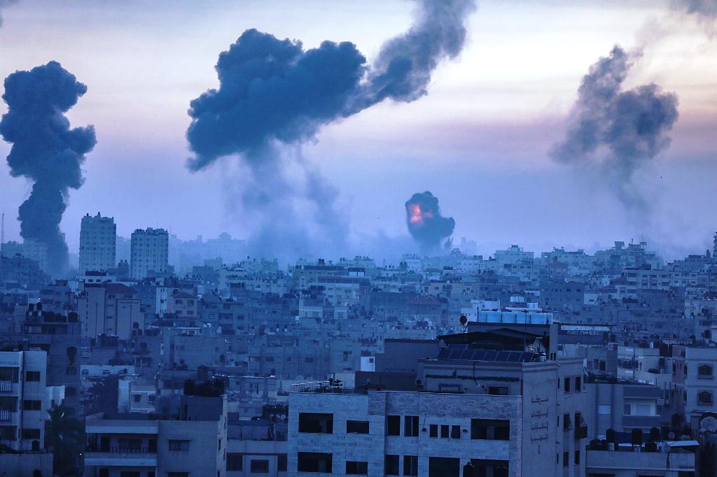 Milicias palestinas lanzan desde Gaza - noticiacn