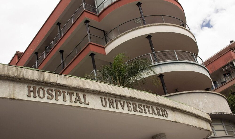 despidos masivos hospital clínico universitario- acn
