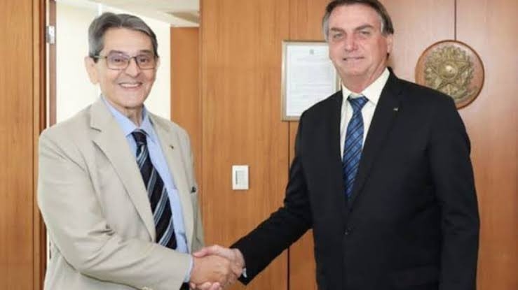 Detienen a aliado de Bolsonaro - noticiacn