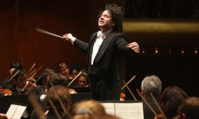 Gustavo Dudamel seduce a París - noticiacn