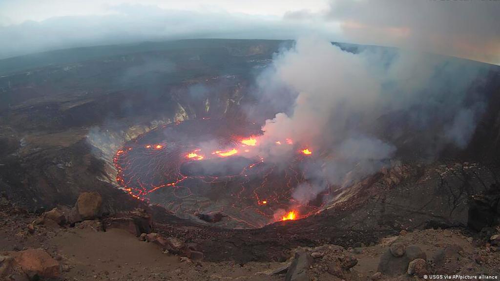Volcán en Hawai entró en erupción