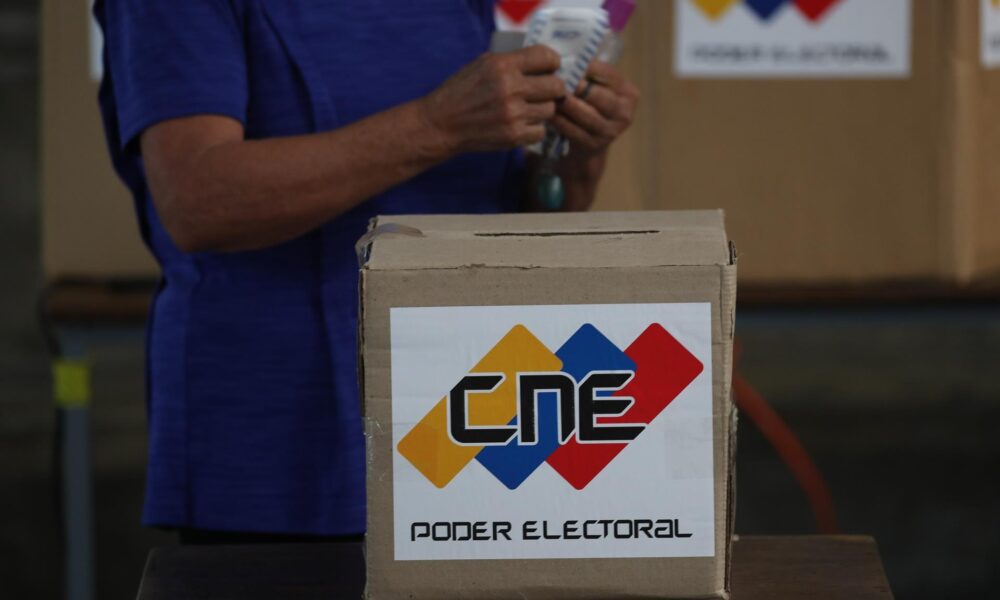 Instaladas 98% de las mesas de votación - noticiacn