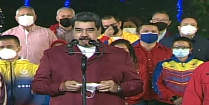 Maduro tiende su mano a gobernadores opositores