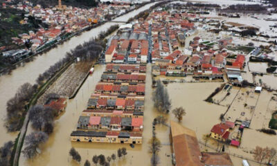 Ebro inunda el noreste de España