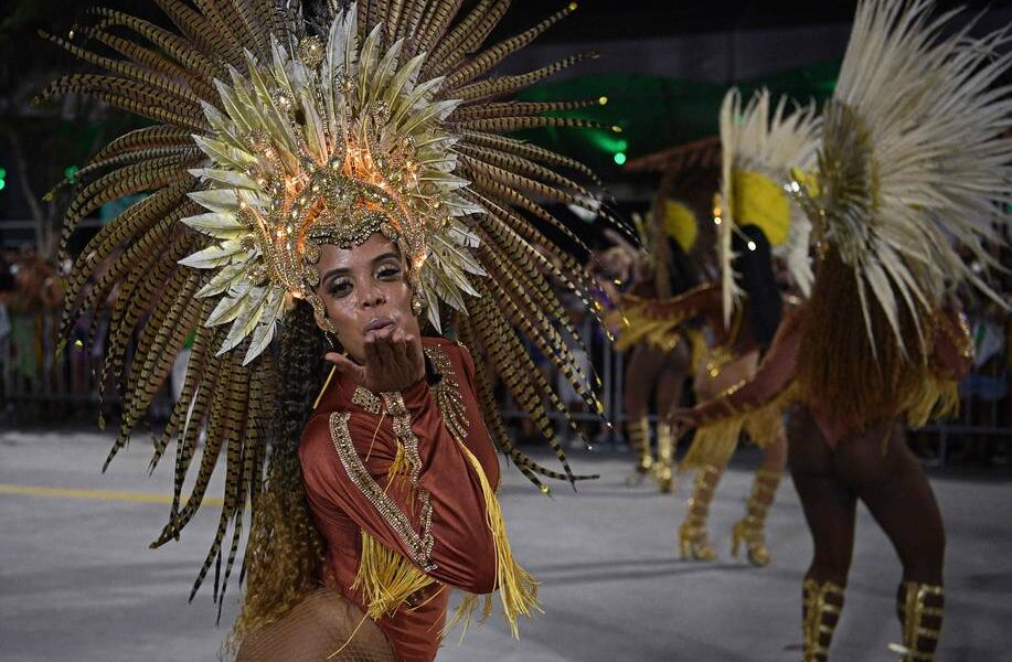 Regresan carnavales de Río de Janeiro-ACN