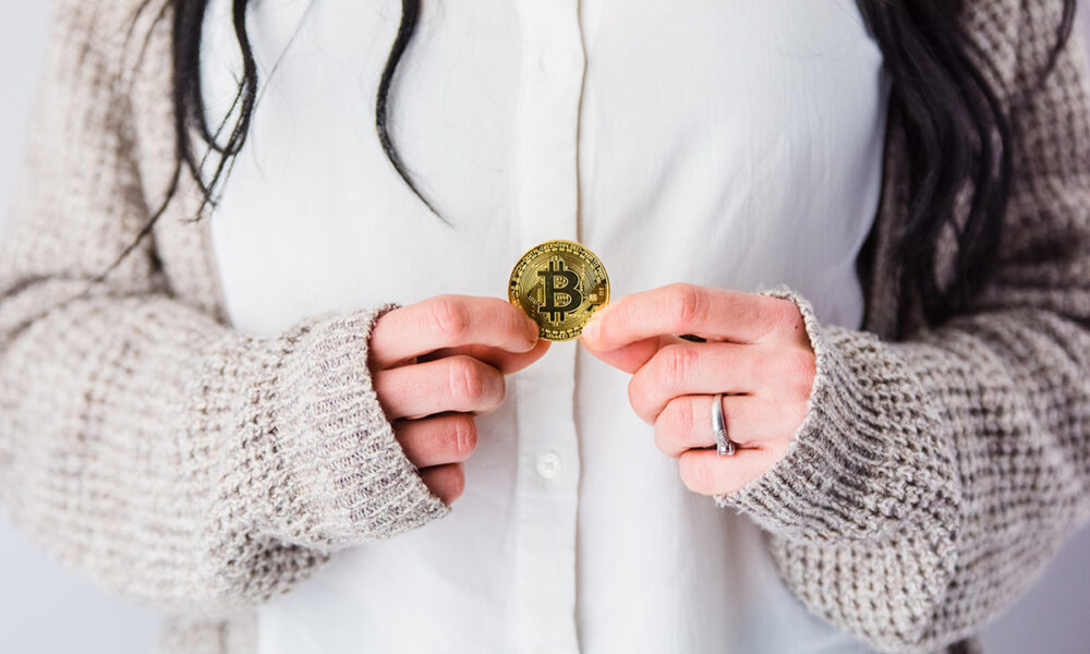 bitcoin mujeres libertad financiera- acn