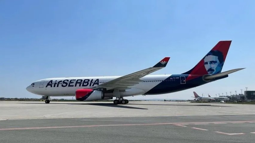 avión Air Serbia amenaza de bomba-ACN