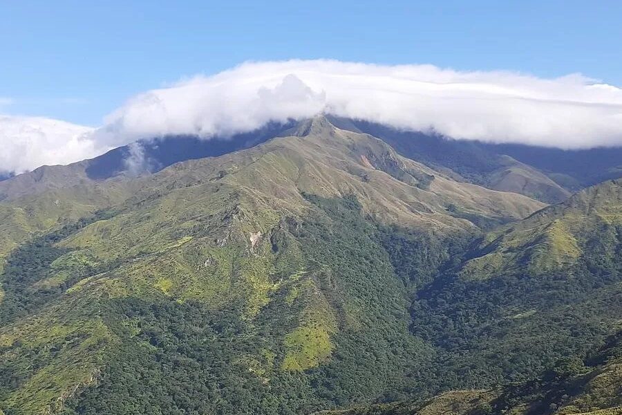 rescatan montañistas cerro La Cumaca