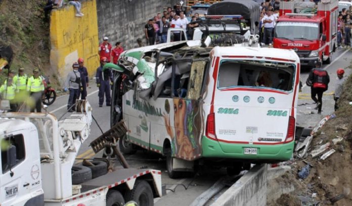 accidente en Colombia deja 20 muertos