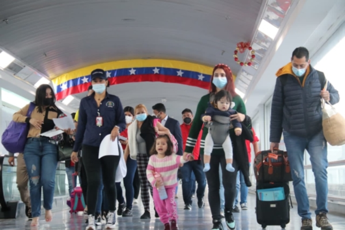 migrantes regresaron a Venezuela - acn