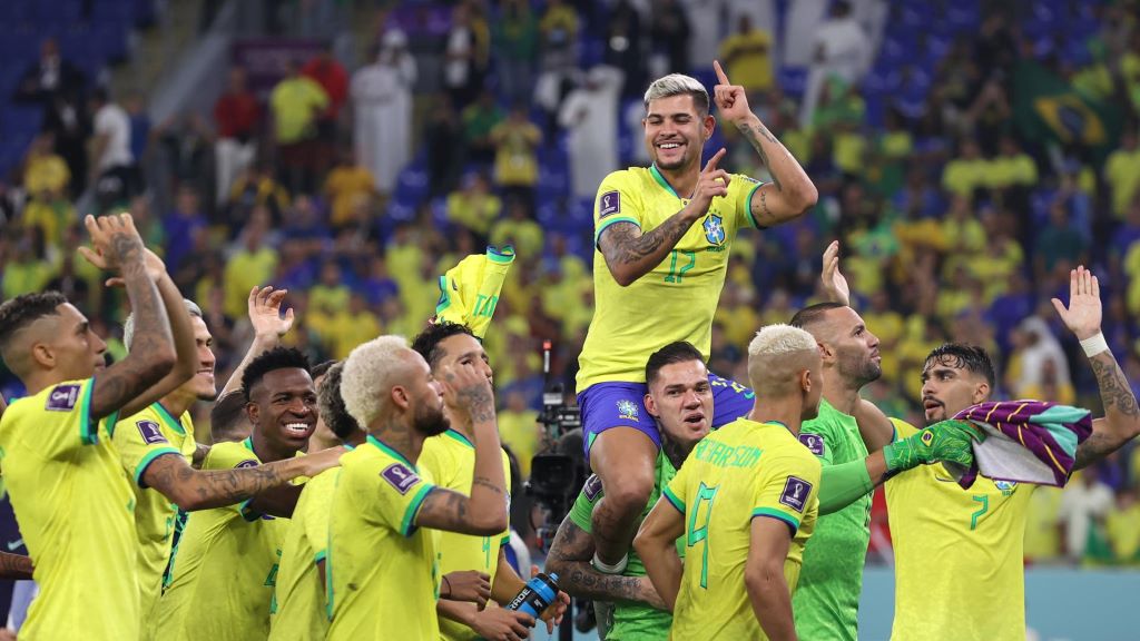 Brasil clasifica a cuartos de final