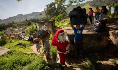 Santa Claus y duendes periodistas - noticiacn