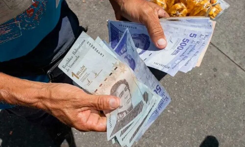 Bolívar abrió 2023 con una devaluación del 73% - noticiacn