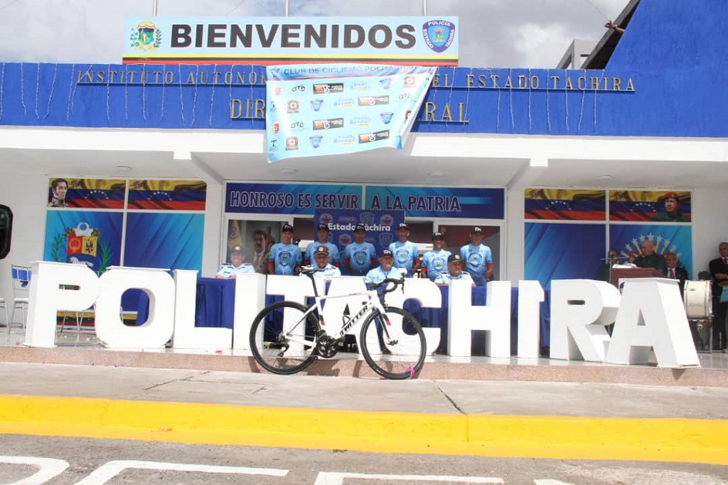 Politachira presentó su equipo de ciclismo - noticiacn