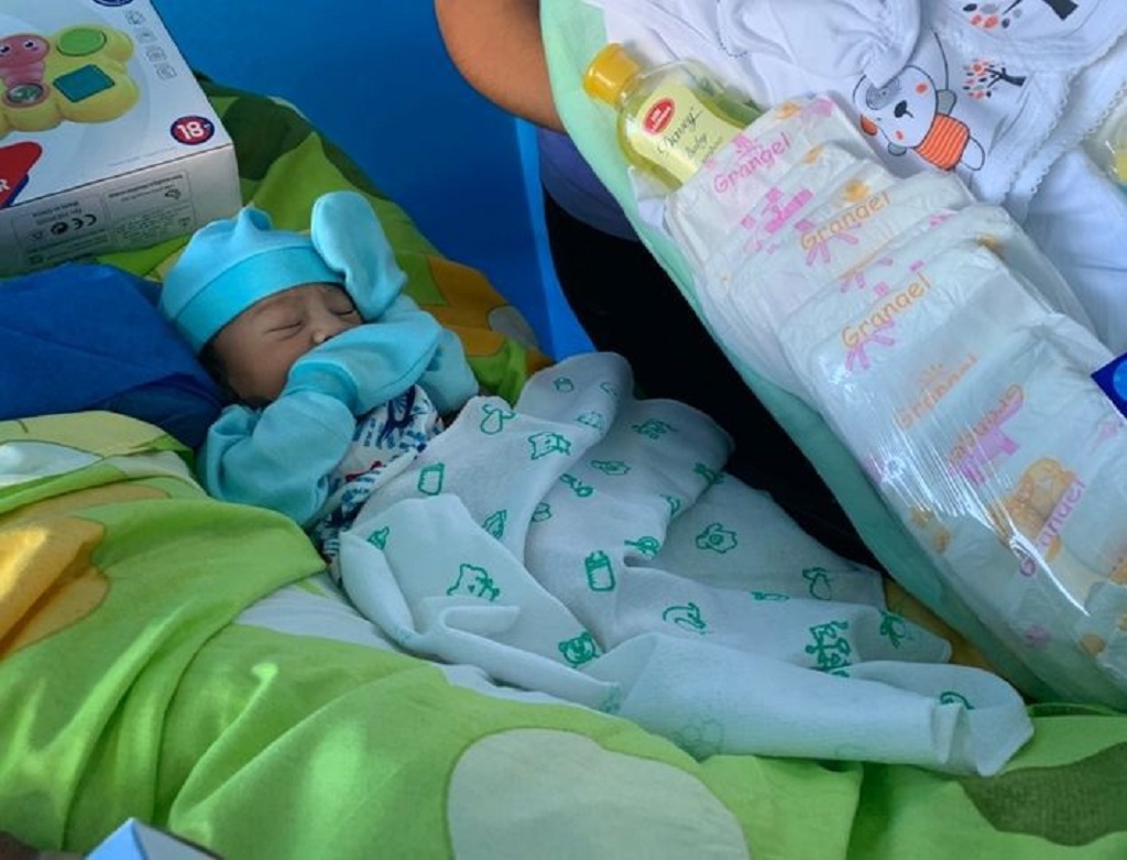 Yarelis Martínez es la primera bebé de Puerto Cabello - noticiacn