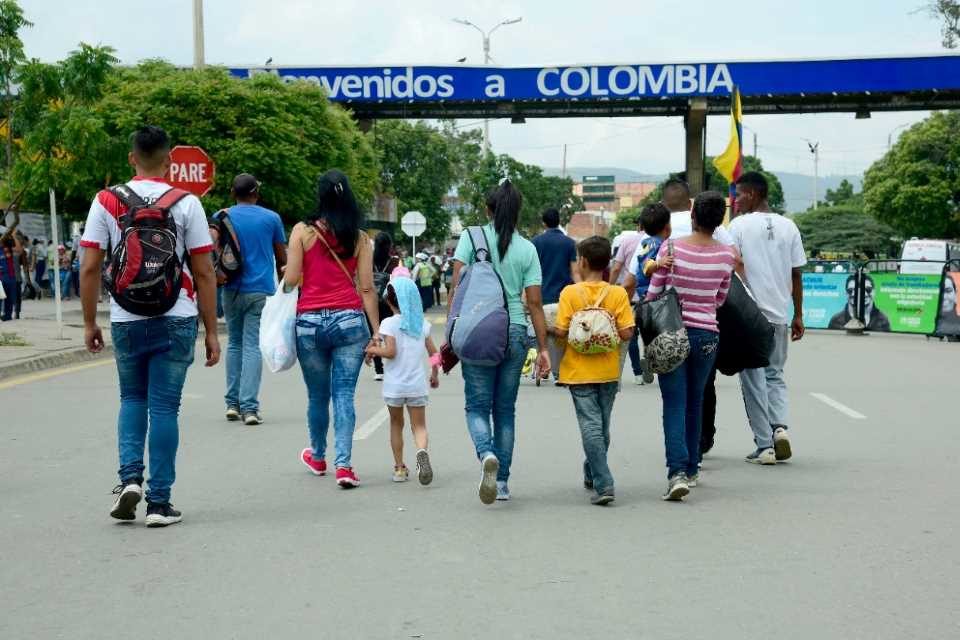 migrantes venezolanos Colombia - acn