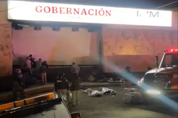 incendio en INM Ciudad Juárez - acn