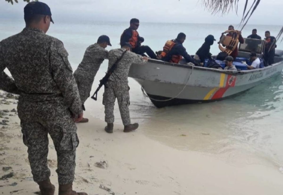 Armada Colombia rescató migrantes - acn
