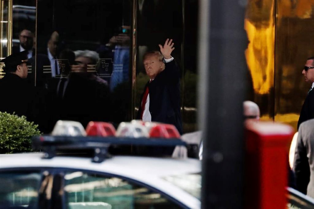 expresidente llega a la Torre Trump - noticiacn