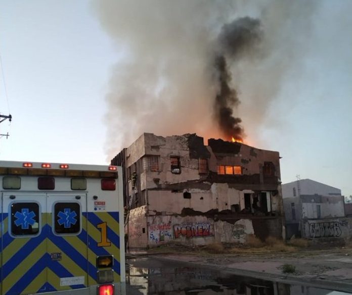 incendio en edificio en Ciudad Juárez-acn