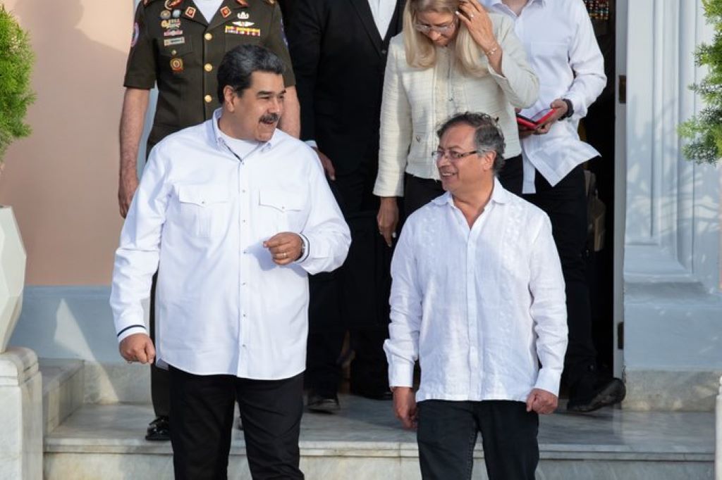 Advierten de un plan entre Maduro y Petro - noticiacn