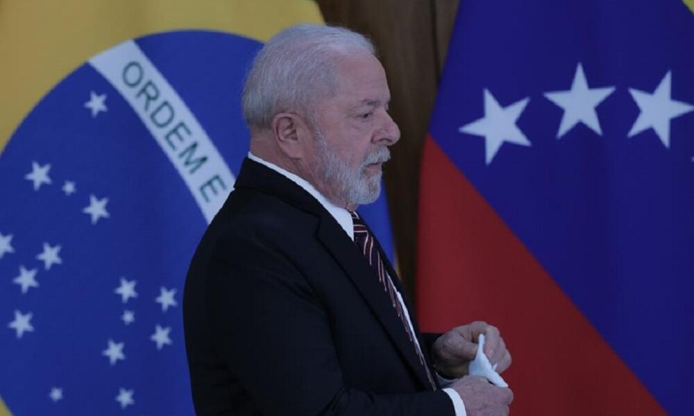 Oposición brasileña acusa a Lula de pisotear democracia - noticiacn