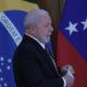 Oposición brasileña acusa a Lula de pisotear democracia - noticiacn