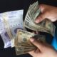 precio oficial del dólar supera los 25 bolívares - noticiacn