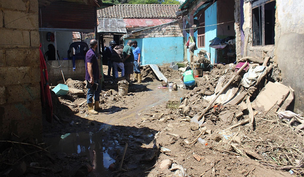 Más de 120 familias perdieron viviendas por lluvias - noticiacn