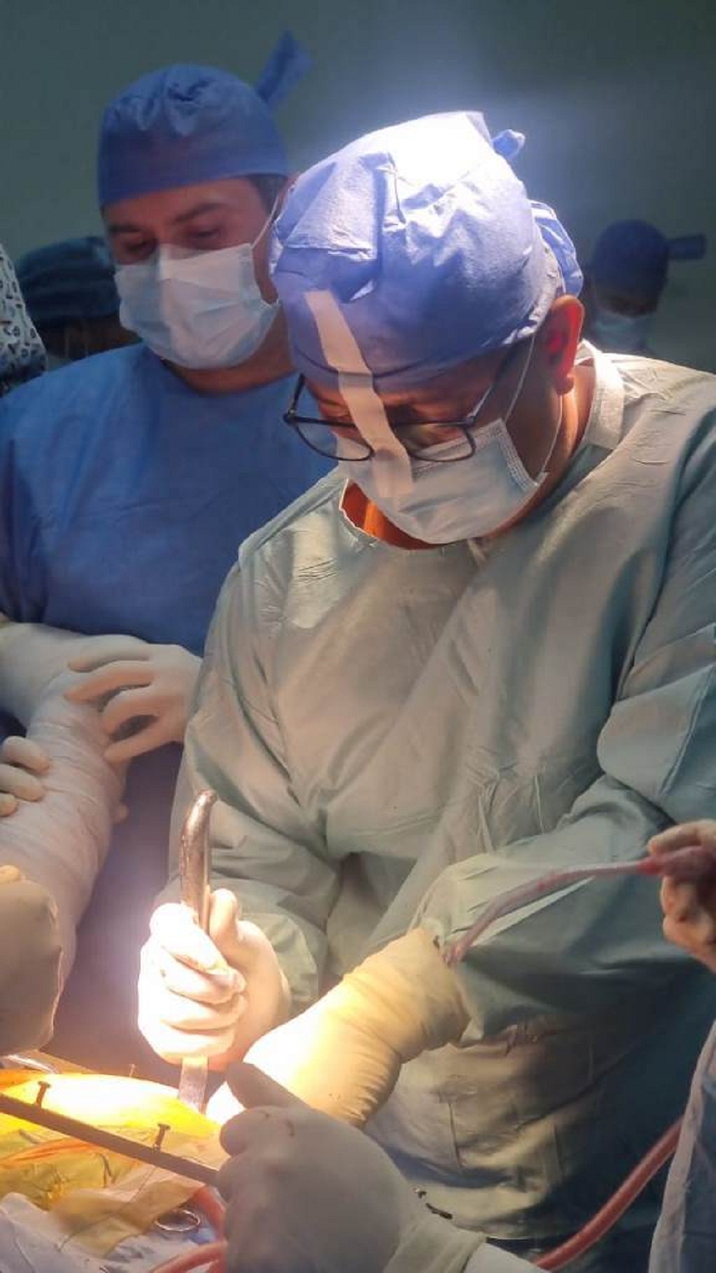 Cirugía de prótesis de doble movilidad - noticiacn