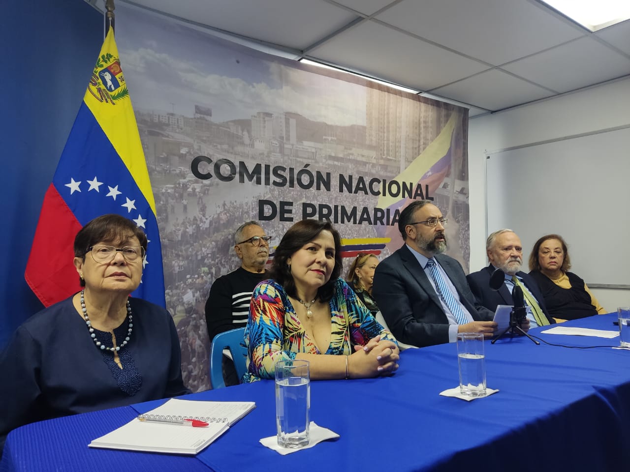venezolanos actualizan datos
