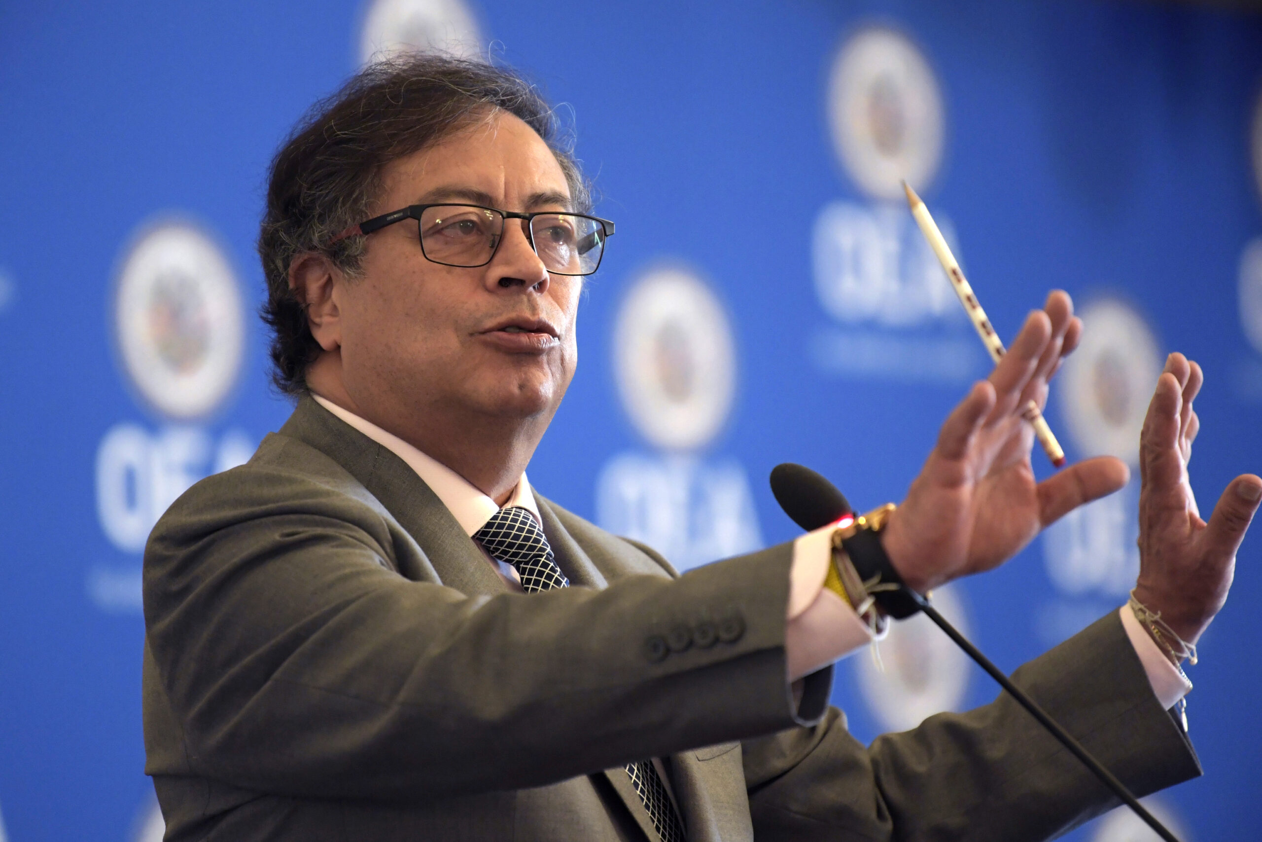 Gobierno colombiano firmó decreto