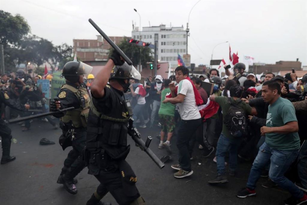 marcha antigubernamental en Lima - noticiacn