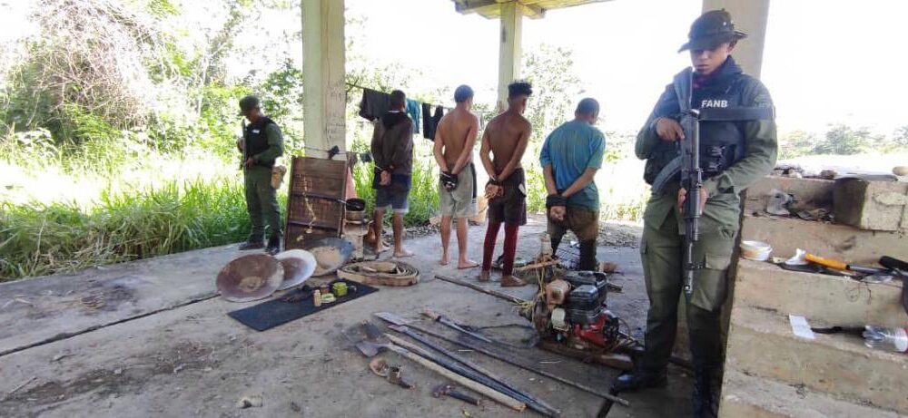 Desmantelan minas ilegales en Carabobo - noticiacn