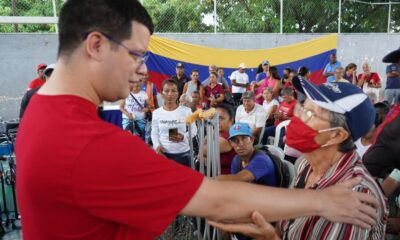 Julio Fuenmayor entregó ayudas sociales - noticiacn