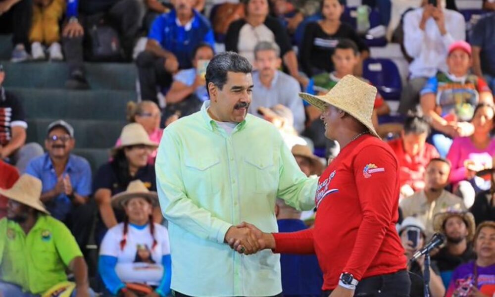 Maduro aprobó fondo para sector campesino y pesquero - noticiacn
