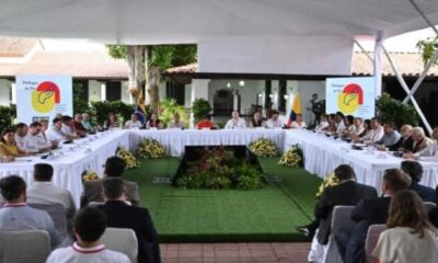 Colombia y ELN cierran ciclo de negociaciones