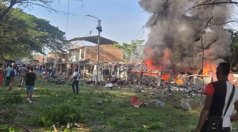 detona bomba estación policía Timba Colombia-acn
