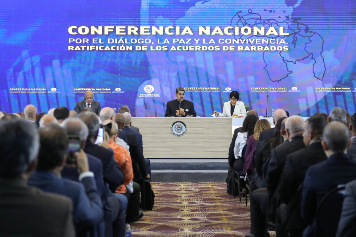 Se realizó Conferencia Nacional por el Diálogo y la Paz - acn