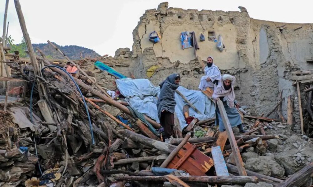 2400 muertos terremoto 6.3 en Afganistán-acn