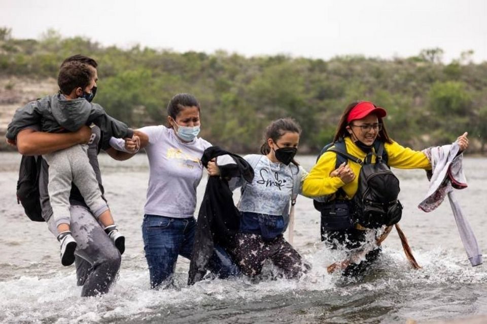 50.000 venezolanos cruzaron frontera EEUU-acn