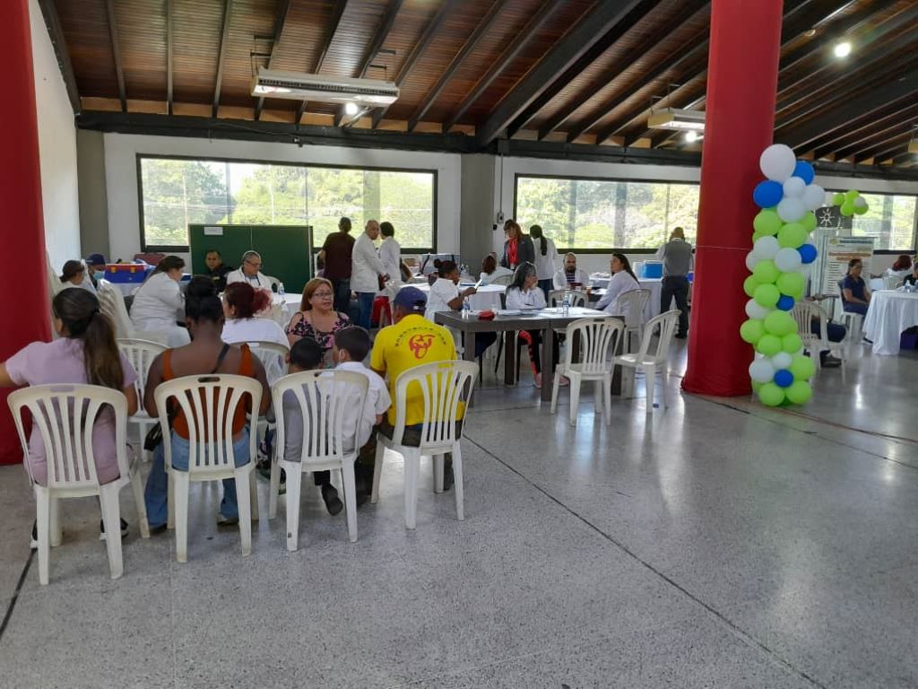 Jornada médico asistencial y social - noticiacn
