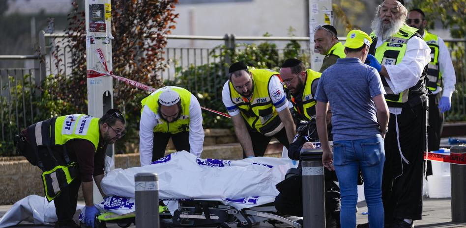 tres muertos ataque terrorista en Jerusalén-acn