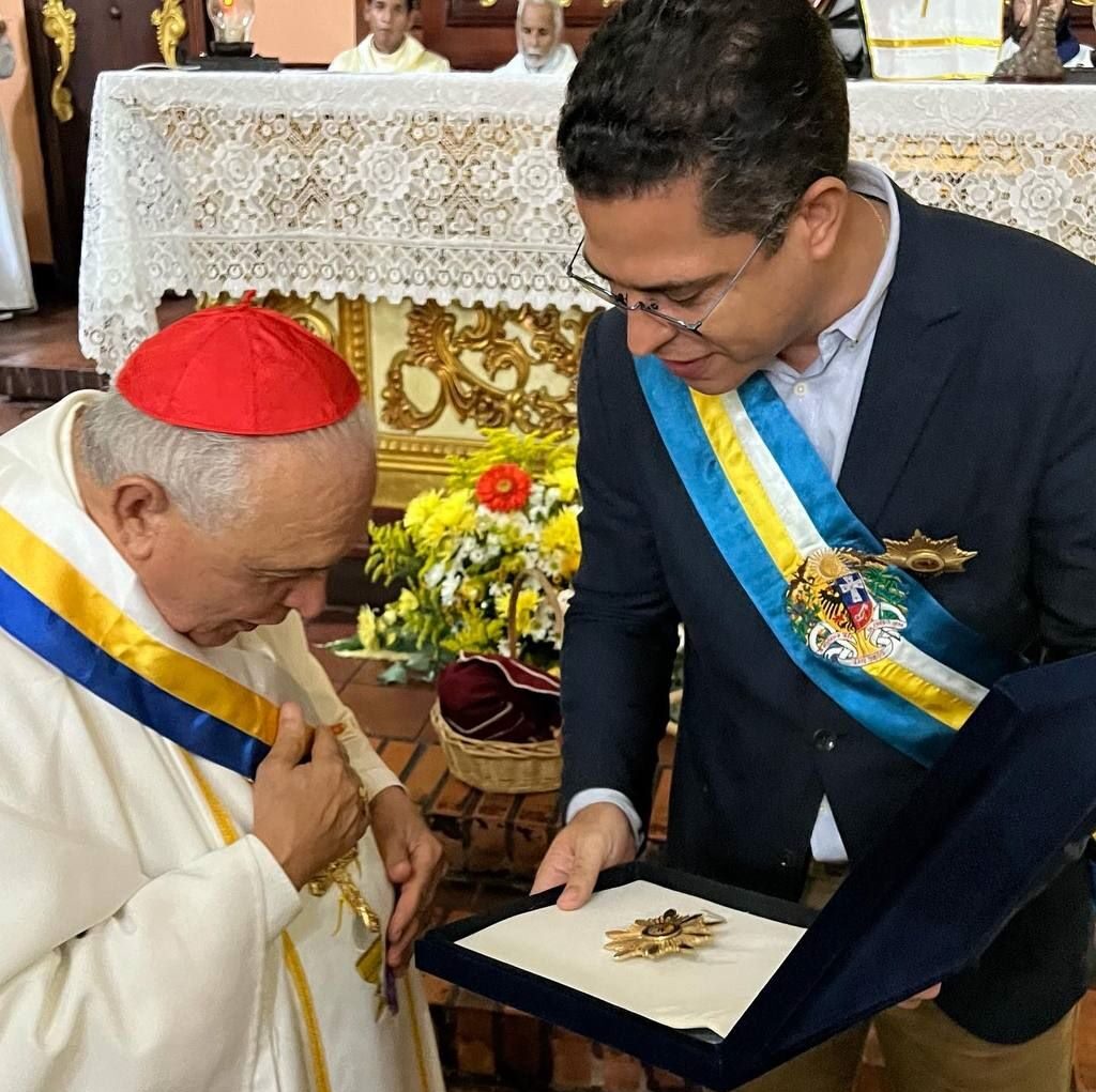 cardenal Diego Padrón recibió Orden Ciudad de San Diego - noticiacn