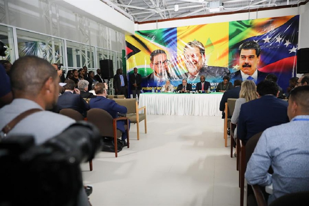 Gobierno venezolano guarda silencio en su reclamo del Esequibo - noticiacn