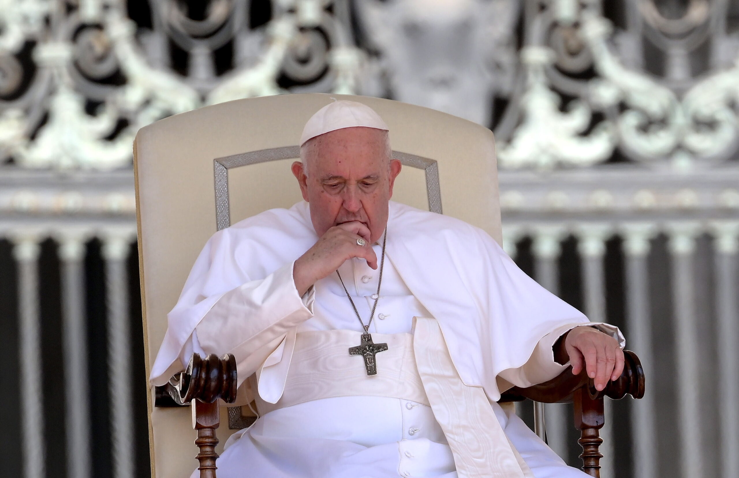 Papa Francisco desea ser enterrado