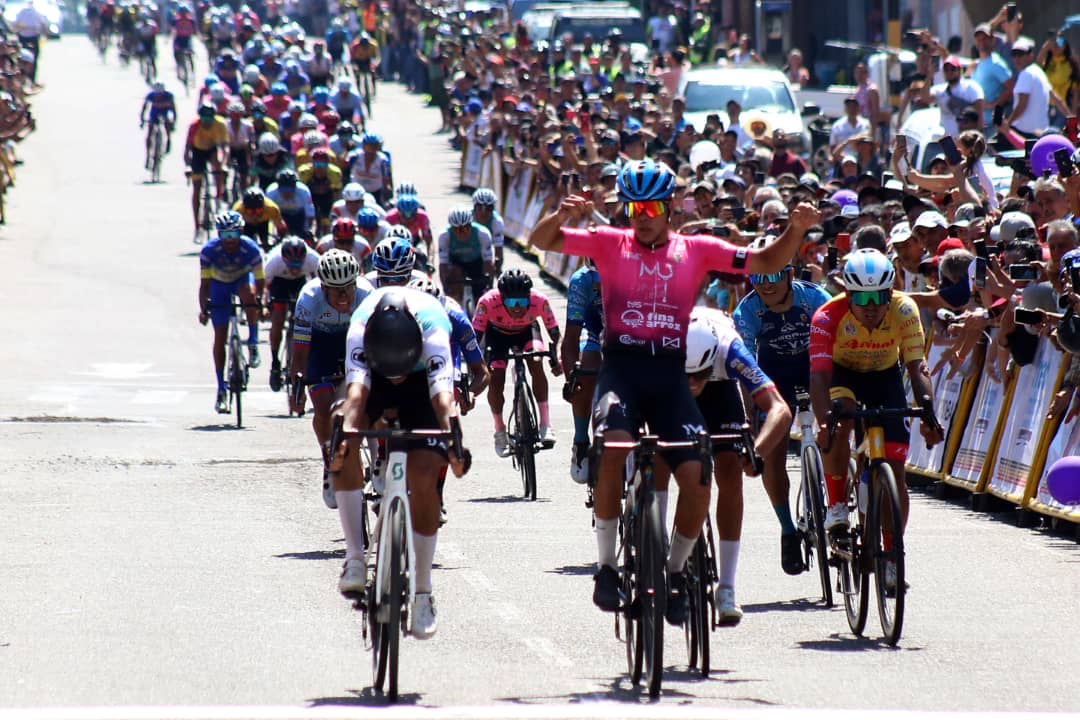 Nelson Soto, lidera primera etapa de Vuelta al Táchira - acn 